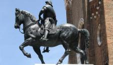 08-basilica-ss-giovanni-e-paolo-monumento-equestre-colleoni