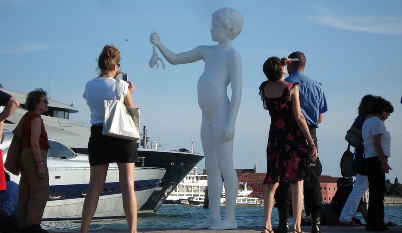 01-museo-punta-della-dogana-1