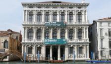 02-ca-rezzonico-facciata
