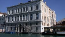palazzo grassi a venezia 4