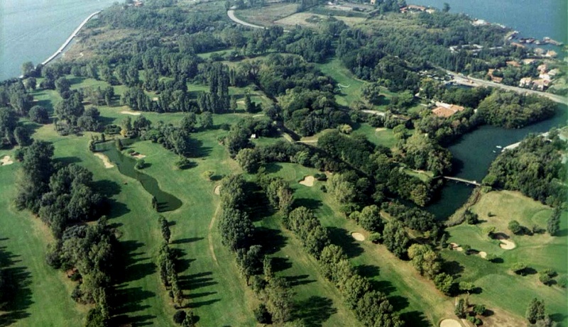 06-golf-club-1
