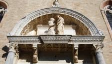 07-lunetta-chiesa-di-sant-elena