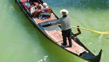 09-serenata-in-gondola