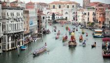 02-regata-storica